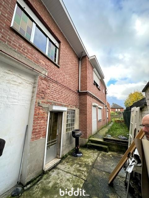 Maison 2 chambres á réhabiliter et à rénover totalement
