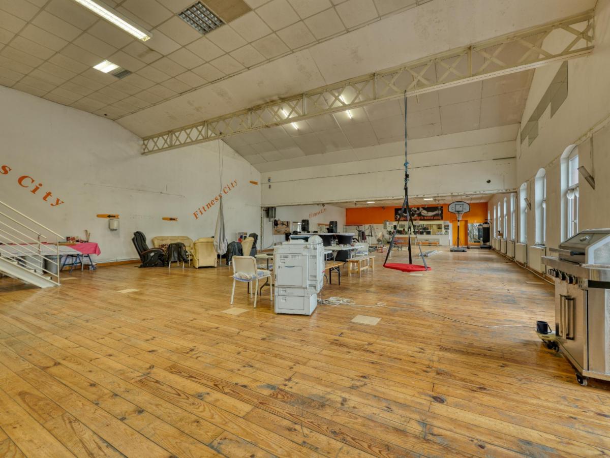 Photo 18 du bien Entrepôt - salle de sport