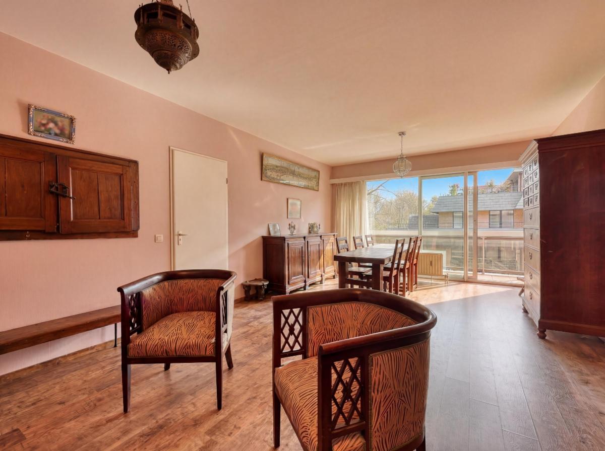 Photo 2 du bien Bel appartement 2 chambres - situation excellente