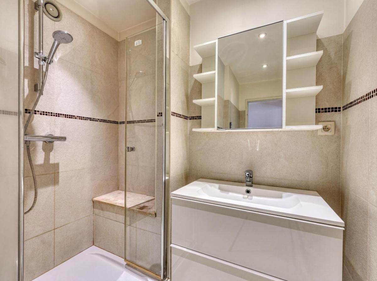 Photo 9 du bien Bel appartement 2 chambres - situation excellente