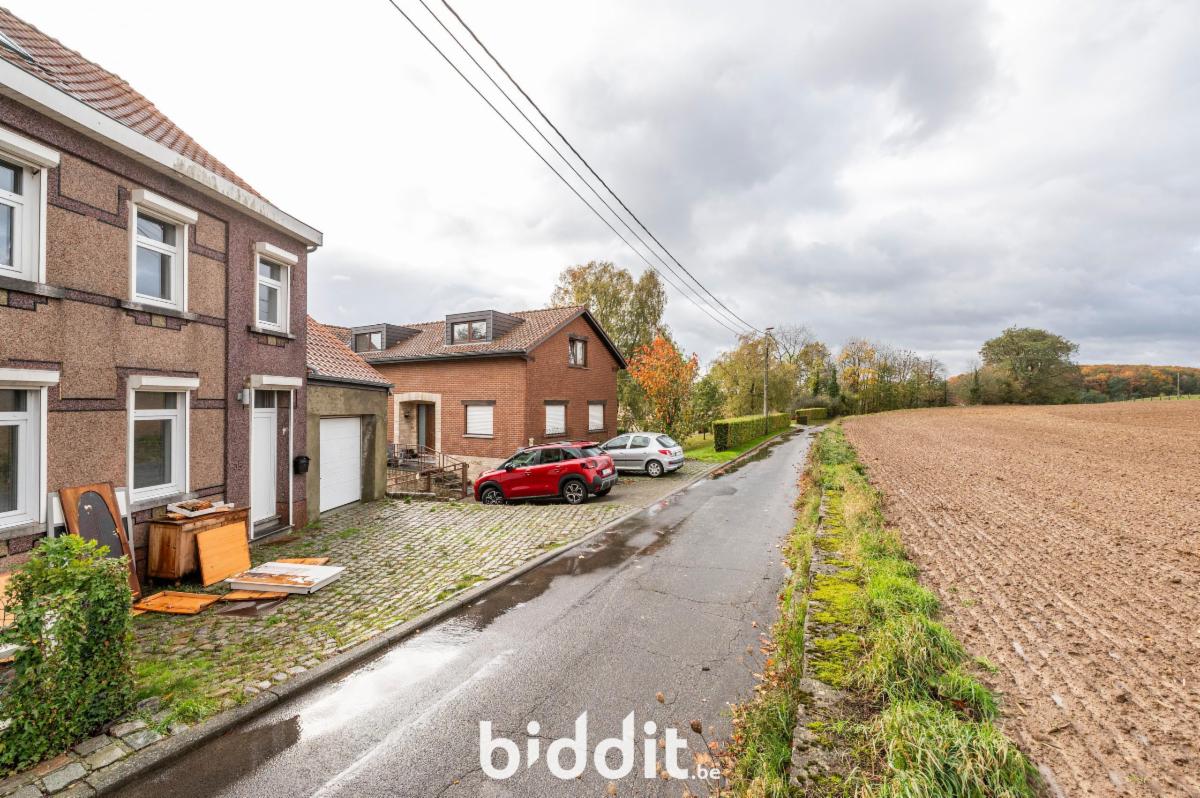 photo 2 du bien Maison 2 chambres, bureau et garage