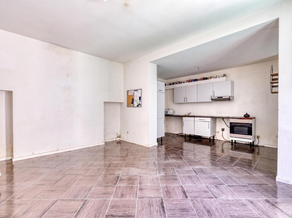 photo 14 du bien APPARTEMENT 2 CHAMBRES, CAVE ET PETIT JARDIN