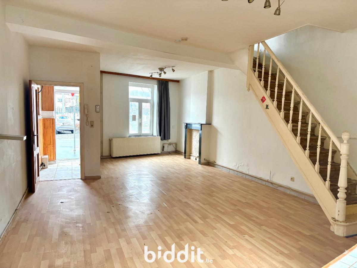 photo 3 du bien Maison 3 façades dans le centre de Marche-en-Famenne 