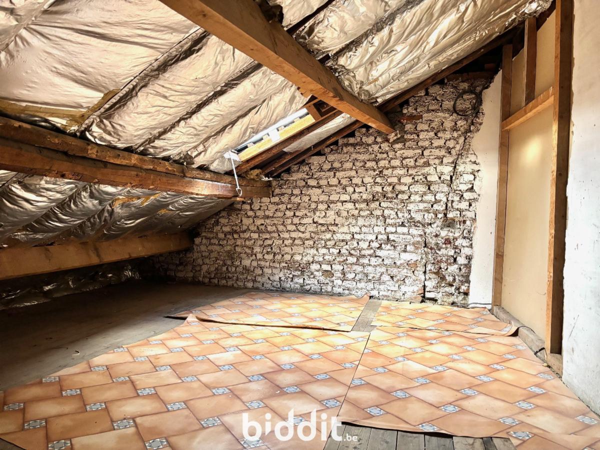 photo 12 du bien Maison 3 façades dans le centre de Marche-en-Famenne 