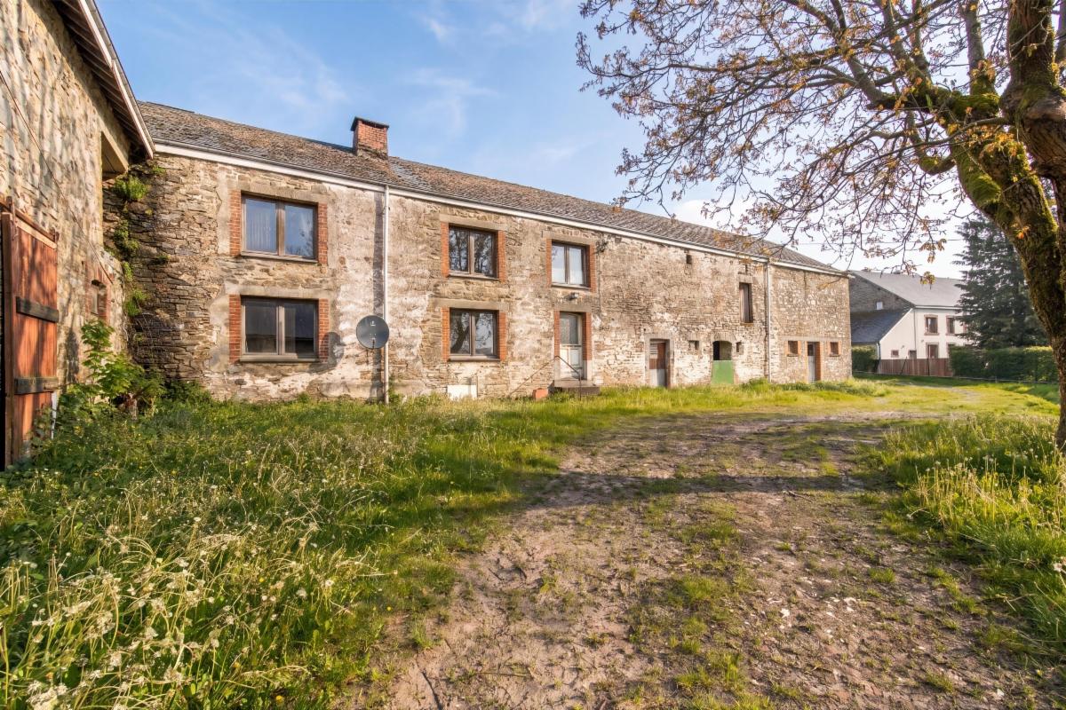 photo 17 du bien Ancienne ferme avec dépendances et terrains à Morhet