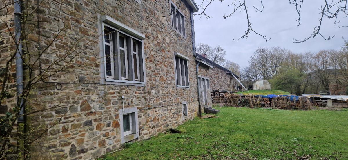 photo 3 du bien Magnifique maison en pierres à rénover (ancien presbytère)