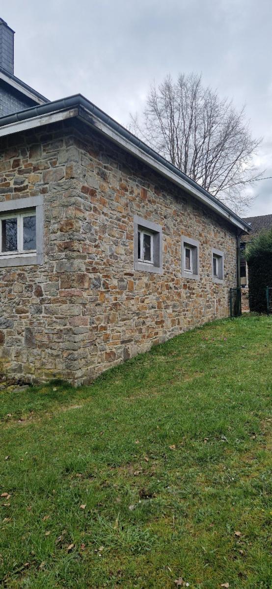 photo 10 du bien Magnifique maison en pierres à rénover (ancien presbytère)