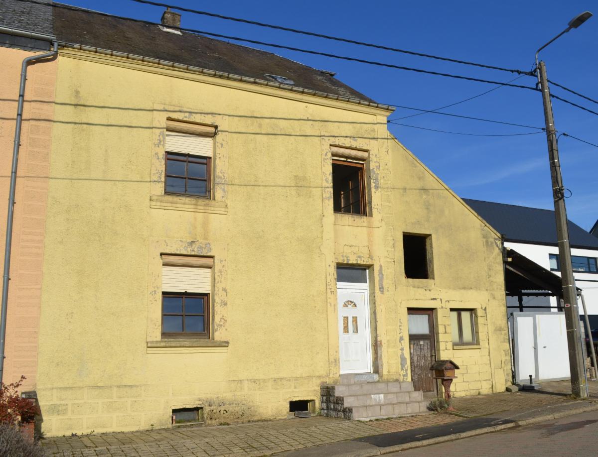 photo 2 du bien MAISON 3 FAÇADES AVEC JARDIN, ENTIÈREMENT À RÉNOVER.