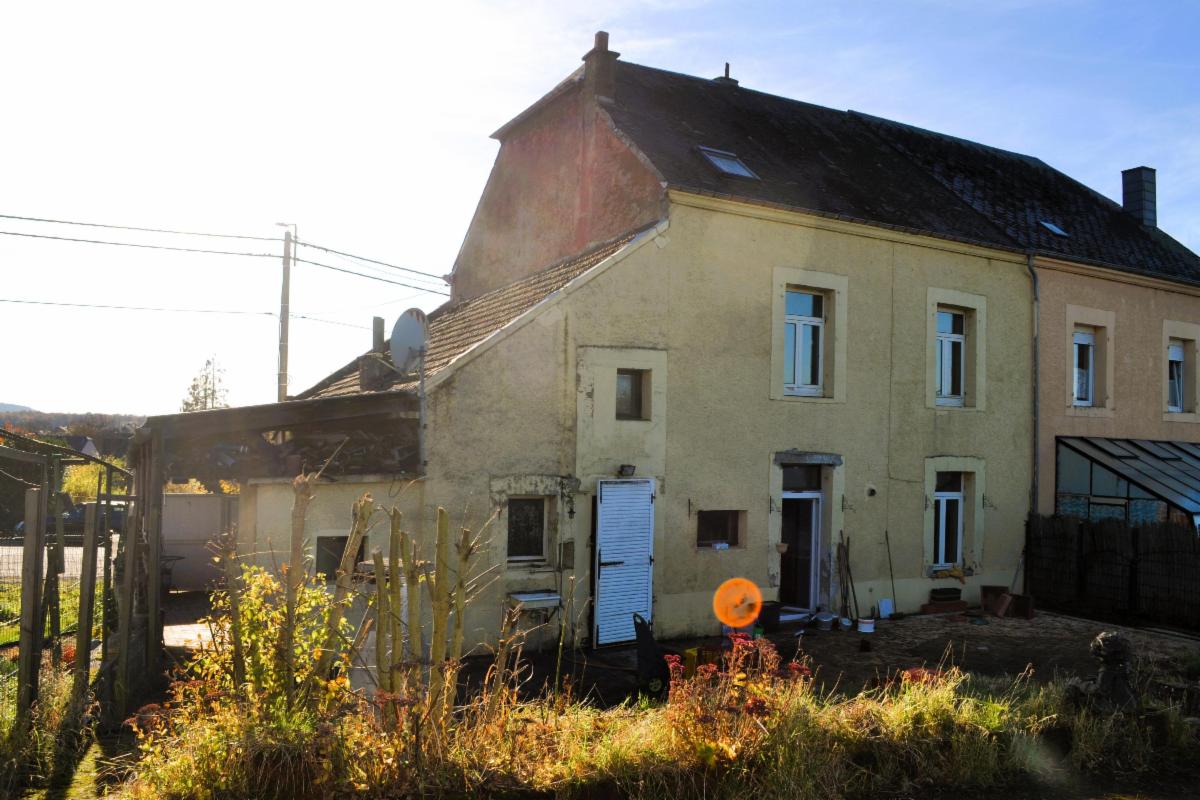 photo 3 du bien MAISON 3 FAÇADES AVEC JARDIN, ENTIÈREMENT À RÉNOVER.