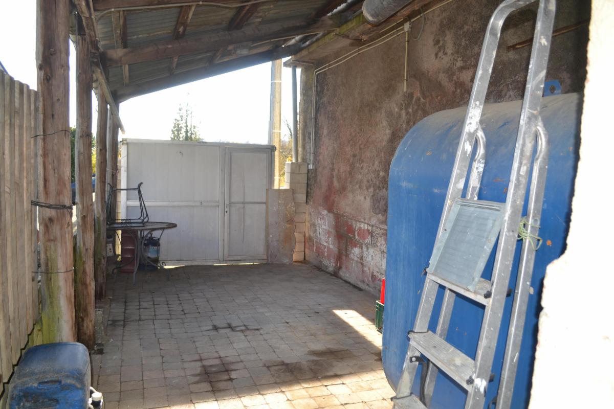 photo 4 du bien MAISON 3 FAÇADES AVEC JARDIN, ENTIÈREMENT À RÉNOVER.