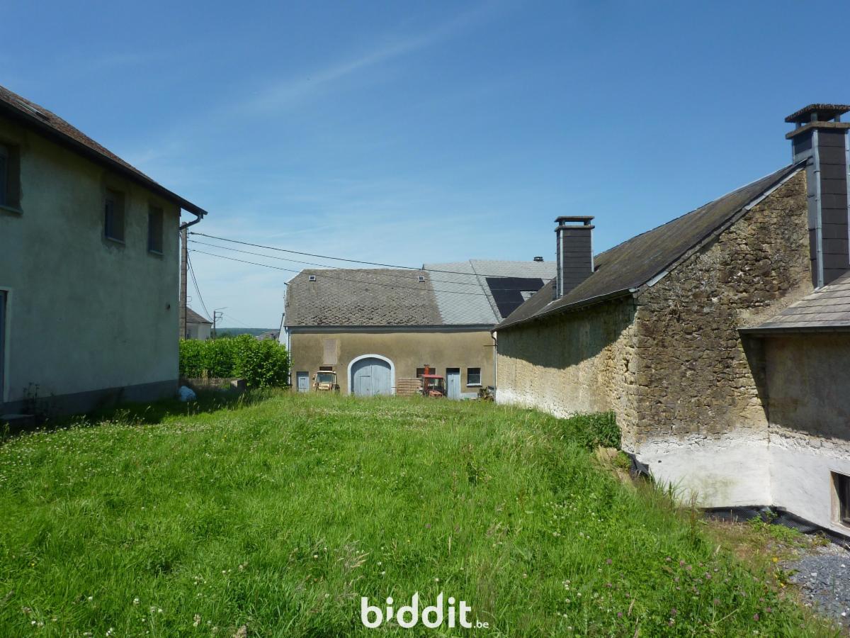 photo 7 du bien Fermette partiellement rénovée avec grand garage + terrain