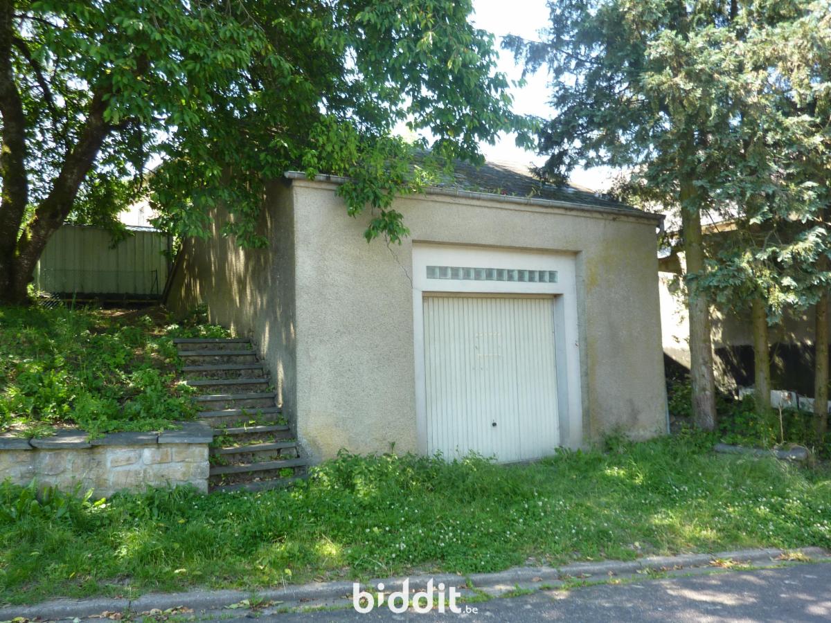 photo 8 du bien Fermette partiellement rénovée avec grand garage + terrain