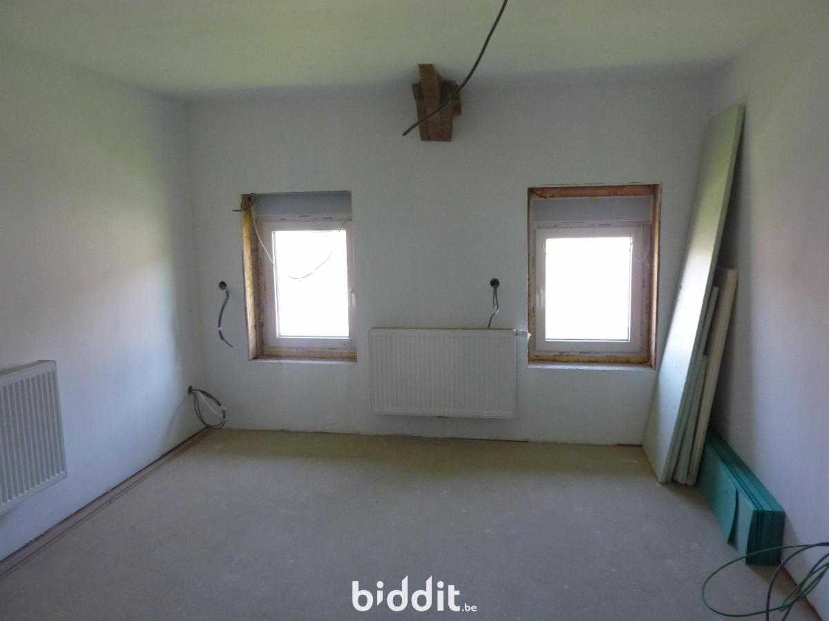 photo 28 du bien Fermette partiellement rénovée avec grand garage + terrain