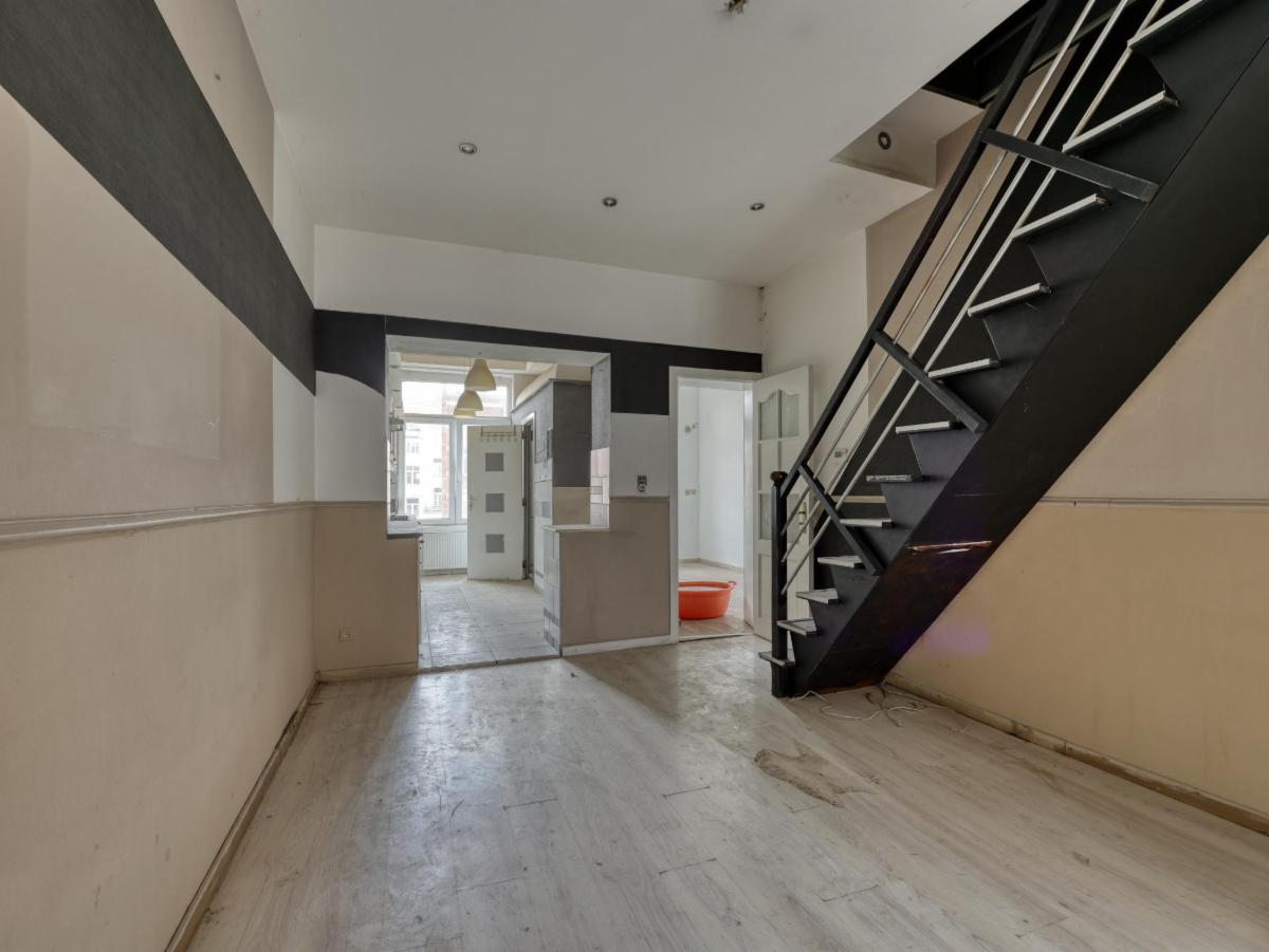 photo 12 du bien Une maison de rapport à 3 étages + combles mansardés