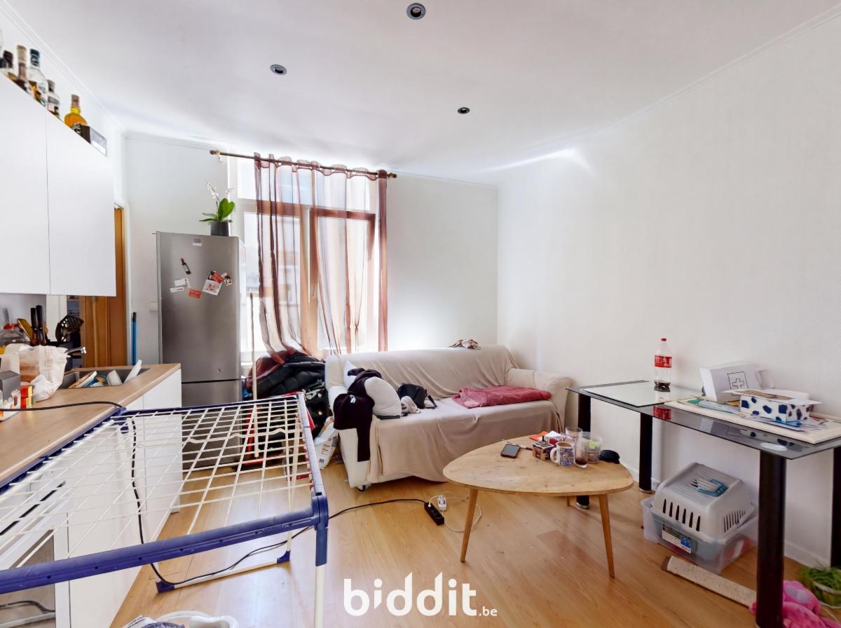 photo 8 du bien Une maison de commerce et de rapport avec bâtiment arrière