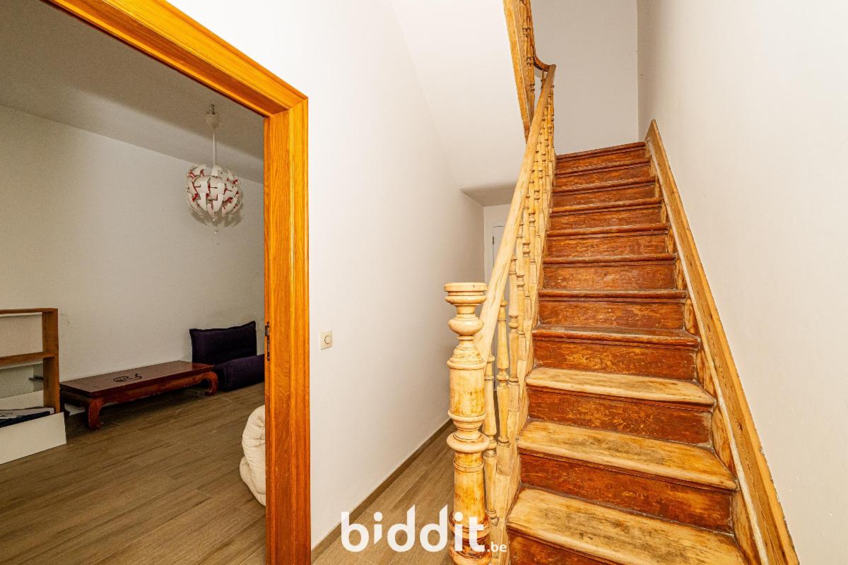 photo 2 du bien Une maison de rapport à 1 étage avec partie de jardin