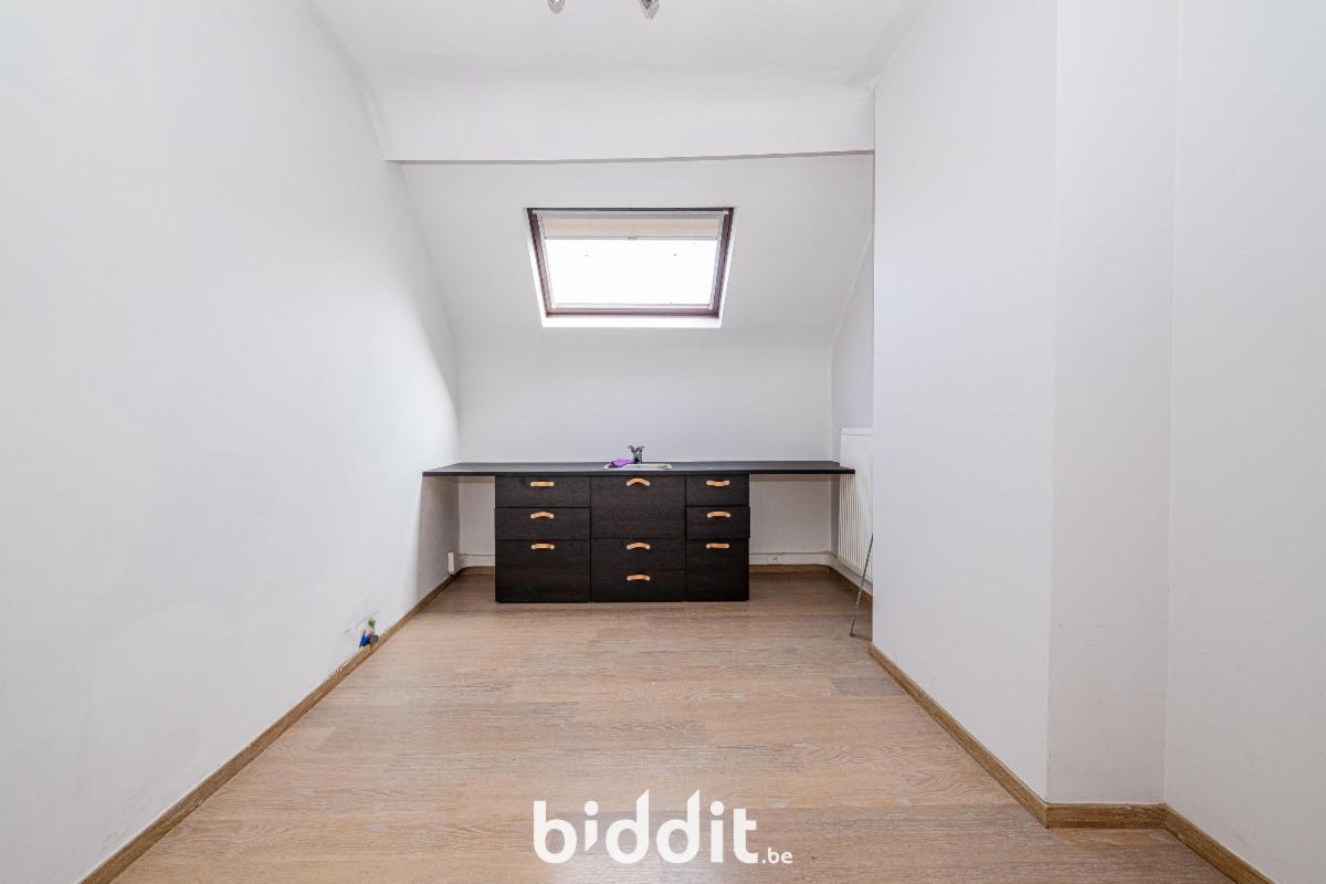 photo 17 du bien Une maison de rapport à 1 étage avec partie de jardin