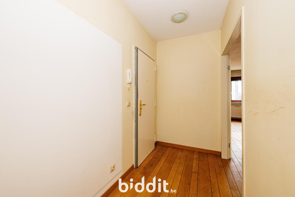 photo 3 du bien Appartement 3 ch. au 6e ét. à rénover entièrement