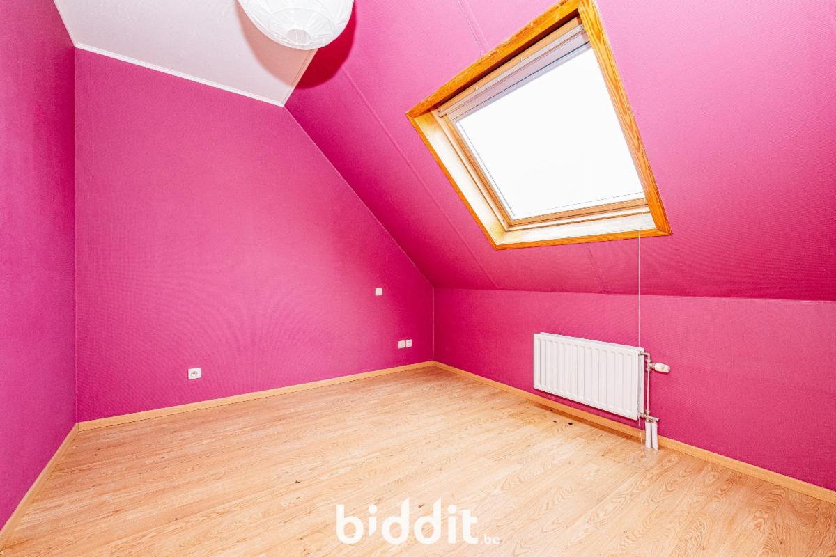 photo 9 du bien Appartement 3 ch. au 6e ét. à rénover entièrement