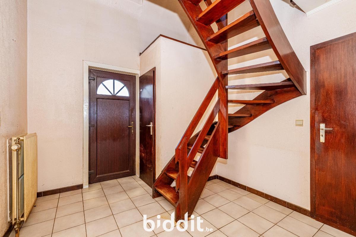 photo 4 du bien A rénover villa av. jardin, gar. - cadre paisible, bucolique