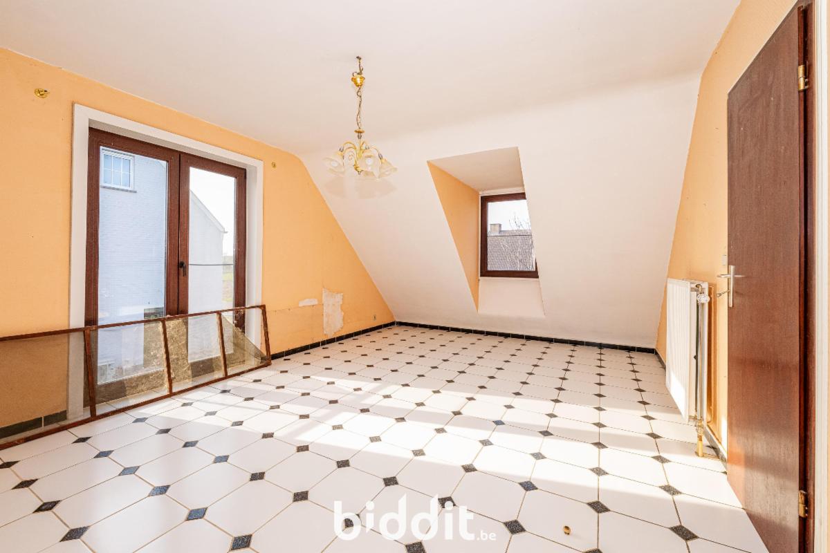 photo 17 du bien A rénover villa av. jardin, gar. - cadre paisible, bucolique