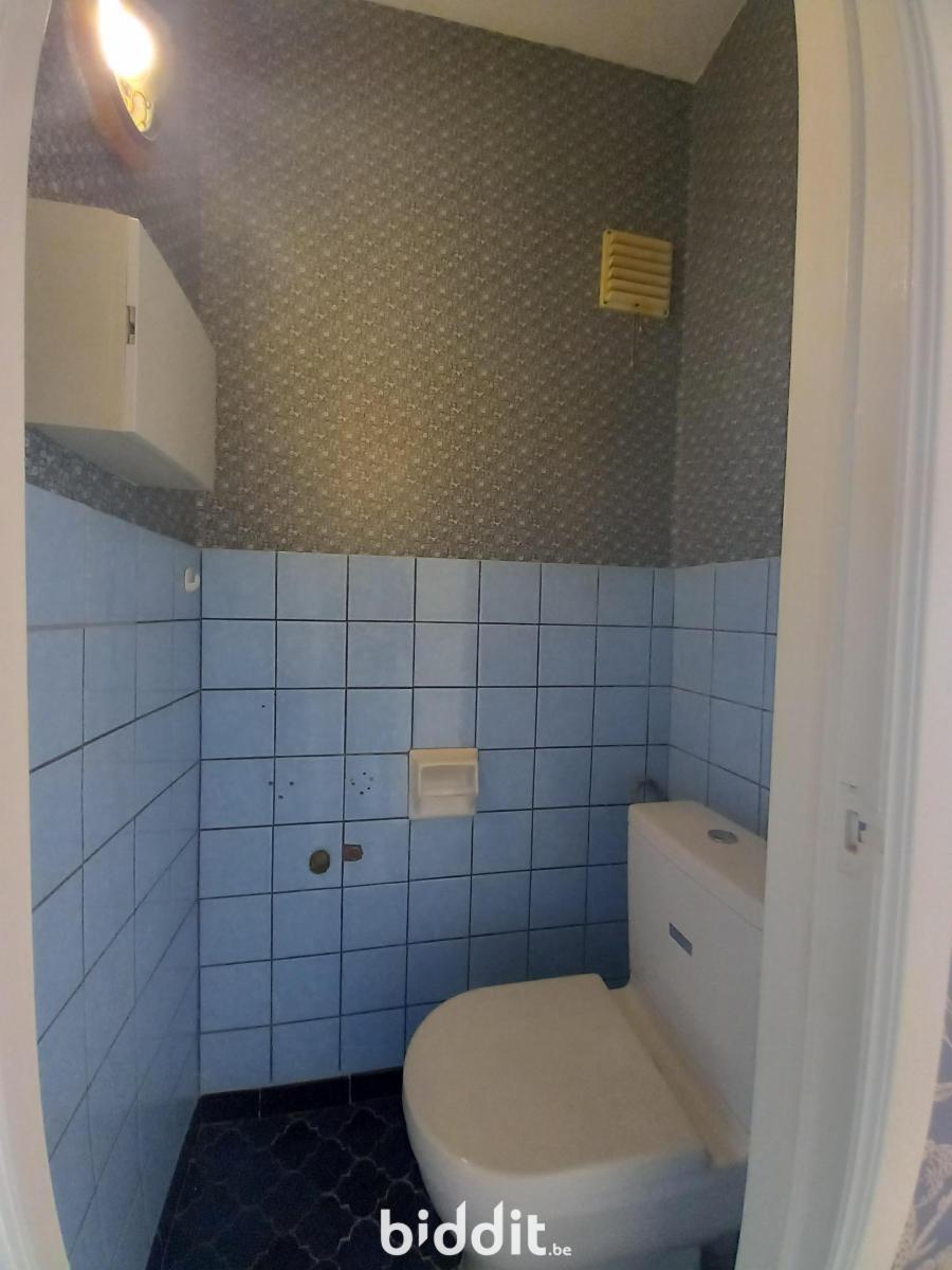 photo 20 du bien Appartement type « 2 ch. » au 8e ét. + caves n°s 3 et 4 