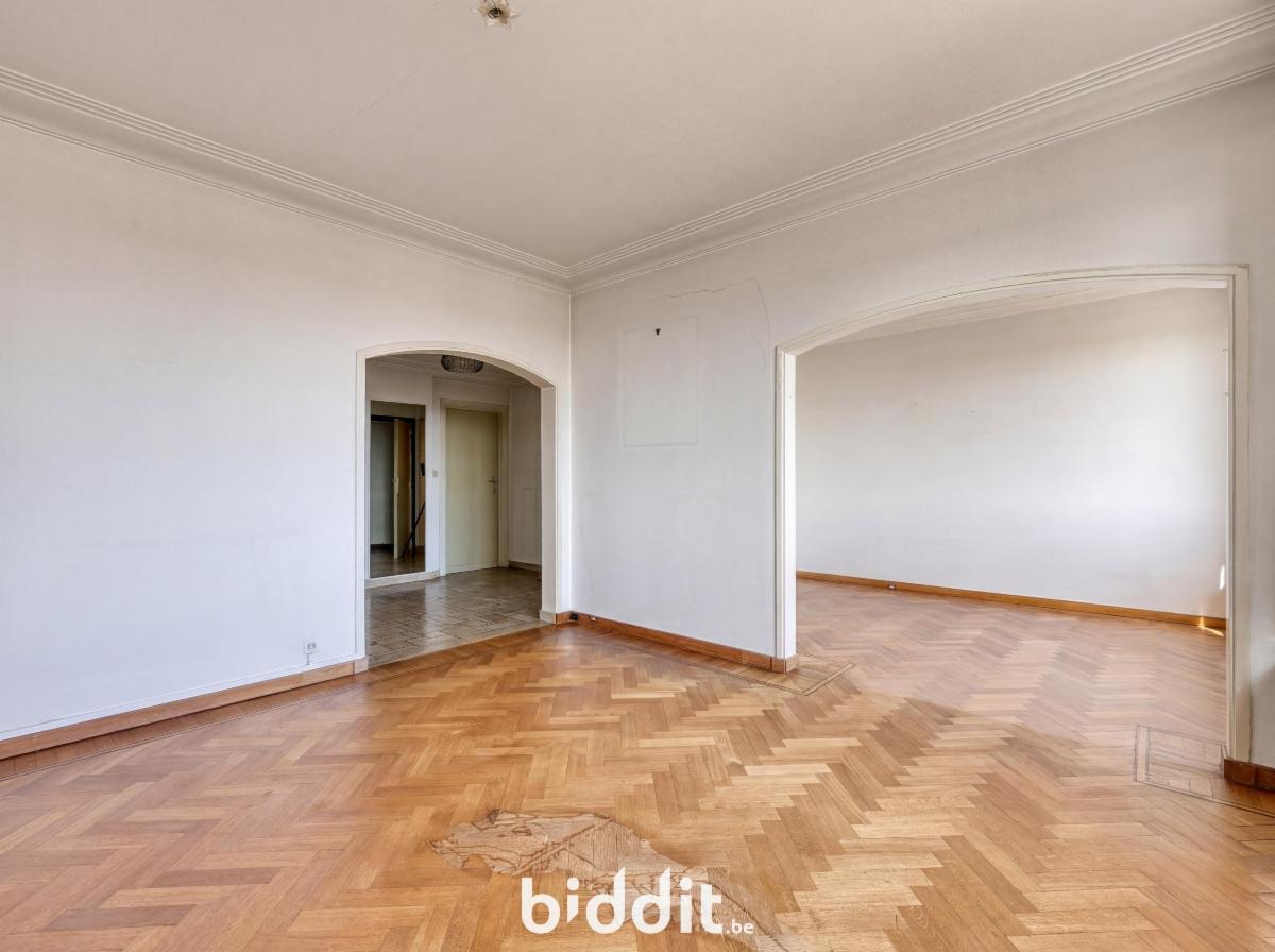 photo 16 du bien L’ appartement n° 9 au 9e étage avec 2 chambres