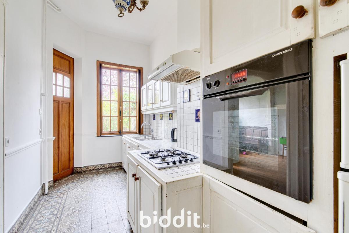 photo 6 du bien Une maison deux façades très bien située