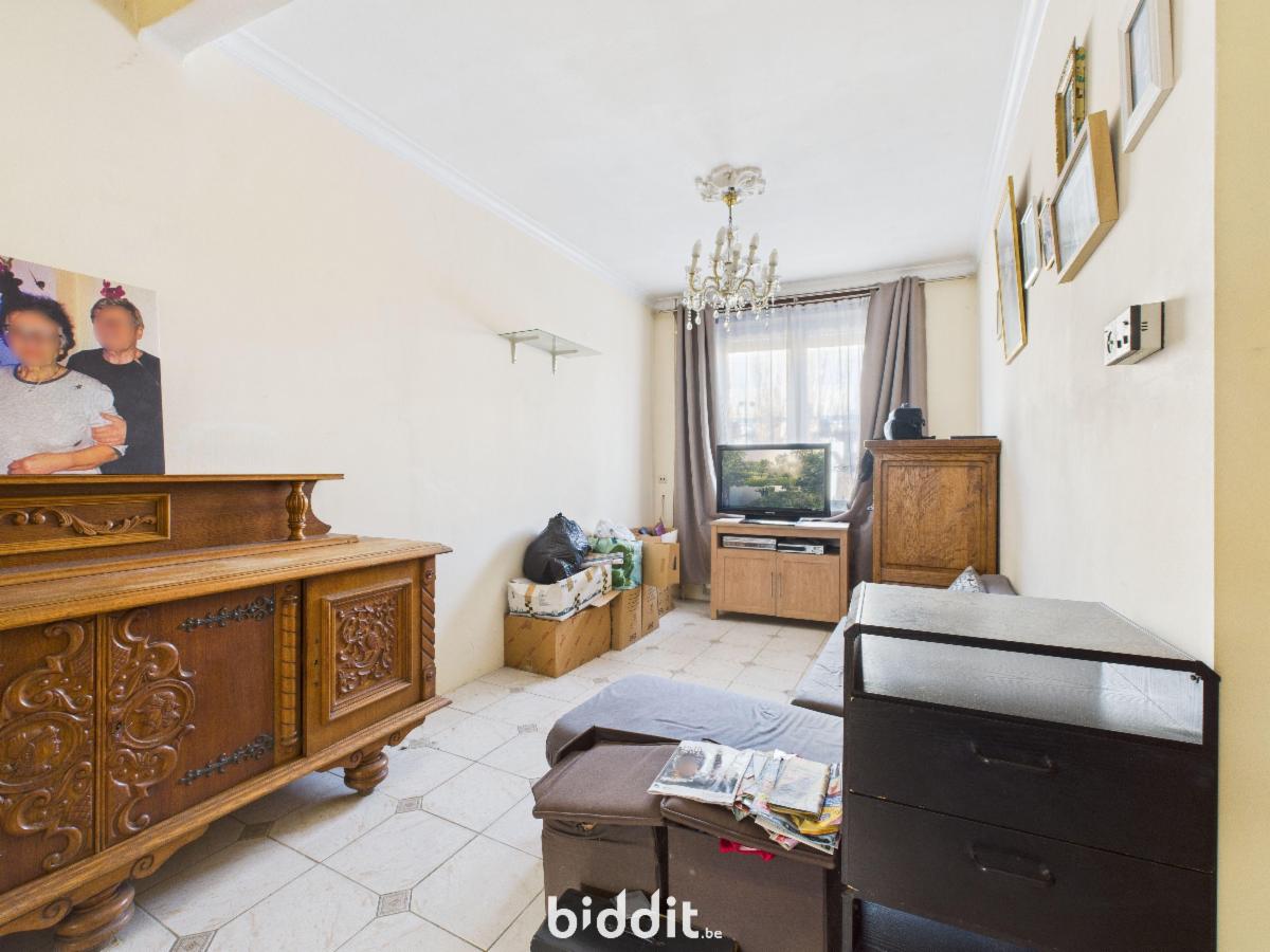 photo 3 du bien Une maison avec garage