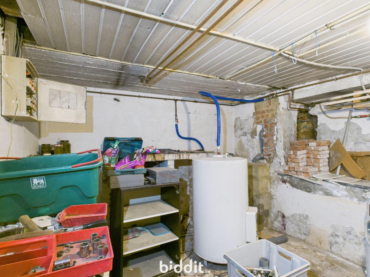 photo 18 du bien Une maison avec garage
