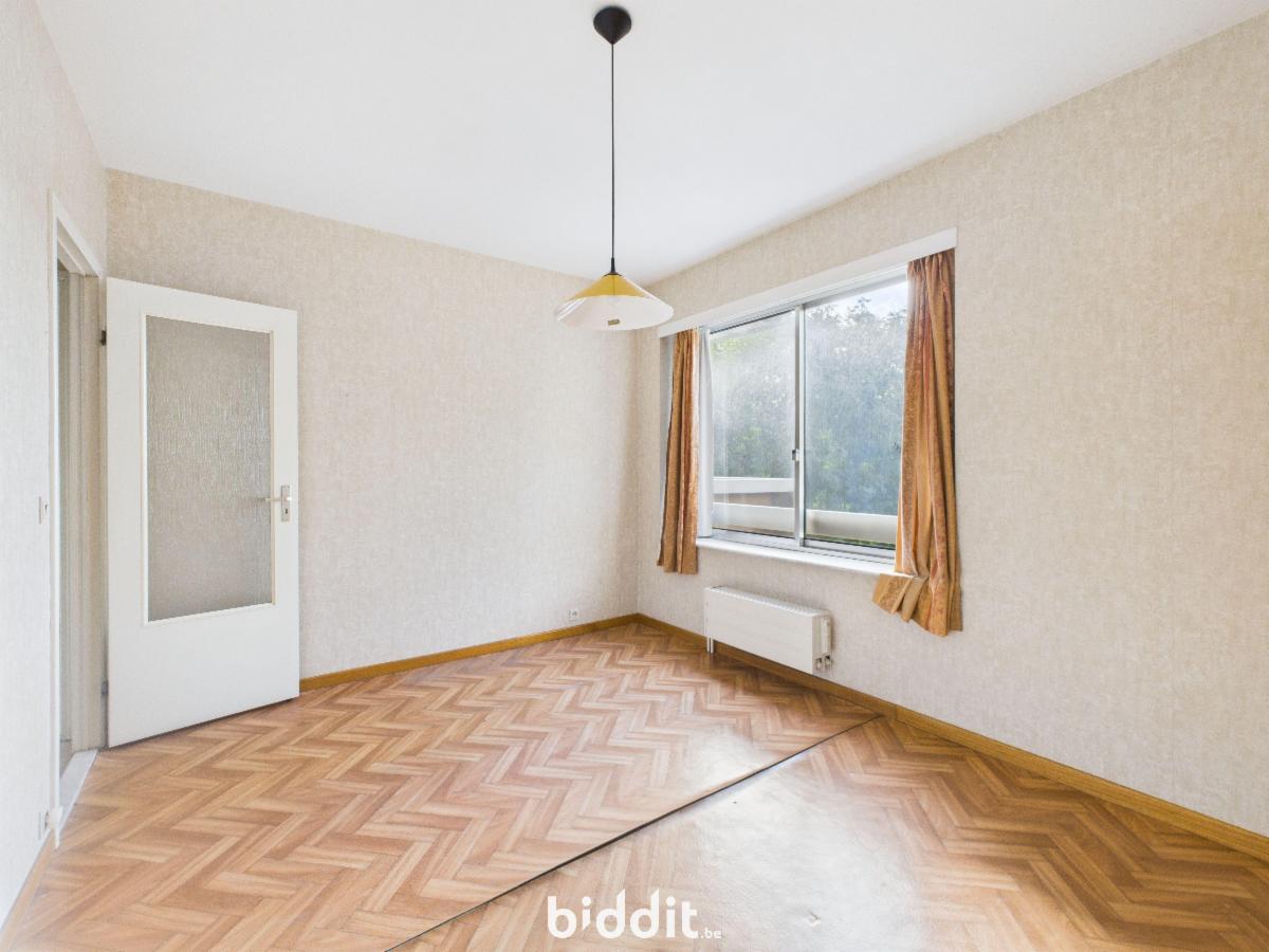 photo 6 du bien Un appartement G.3 au 3e étage droit 