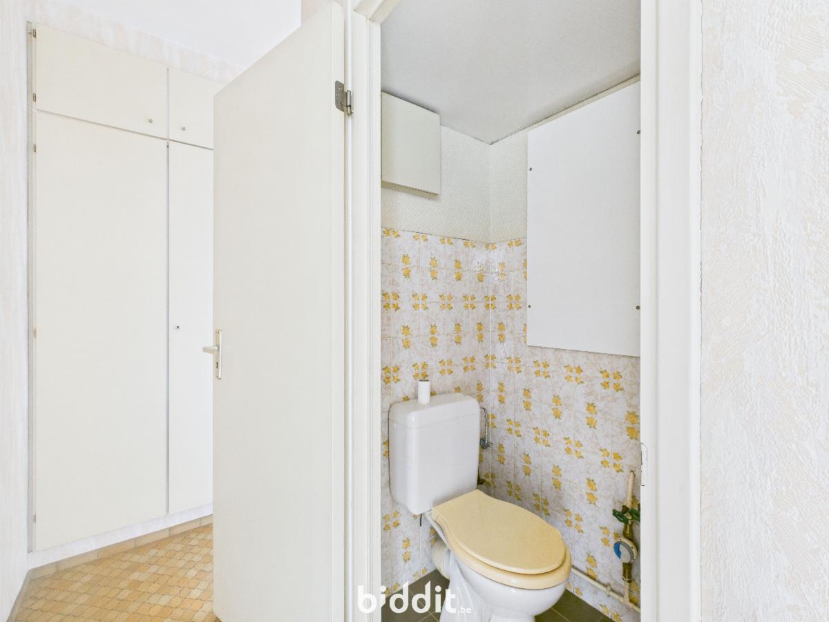photo 9 du bien Un appartement G.3 au 3e étage droit 