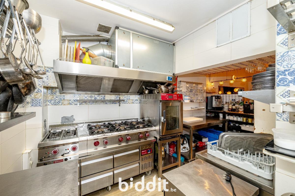 photo 7 du bien Le rez commercial de droite « lot 2 »