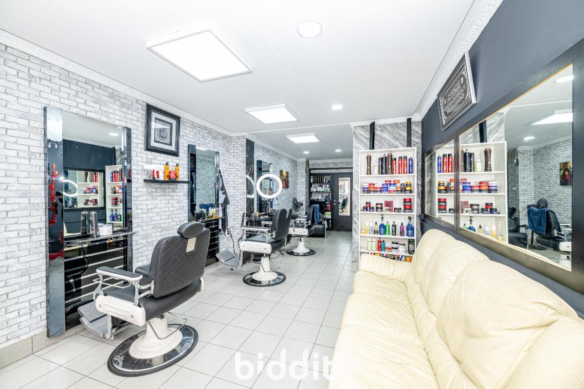 photo 5 du bien Lot 1 : le rez-de-chaussée commercial