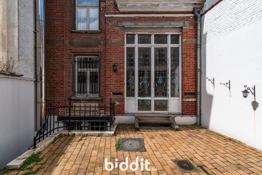 photo 3 du bien Immeuble de prestige au cœur du quartier Européen