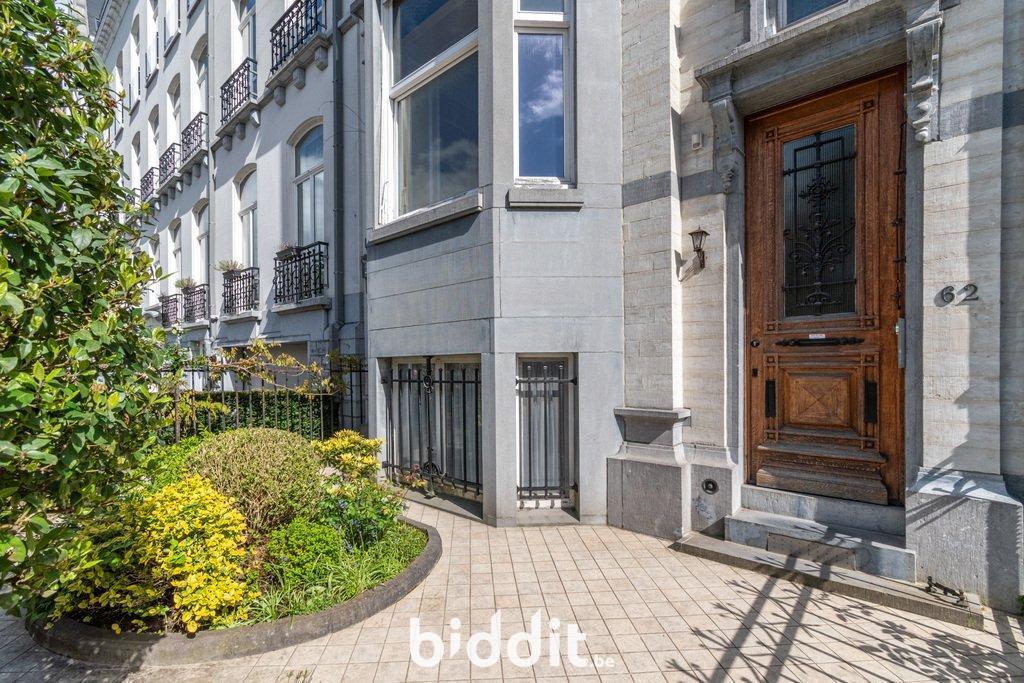 photo 30 du bien Immeuble de prestige au cœur du quartier Européen