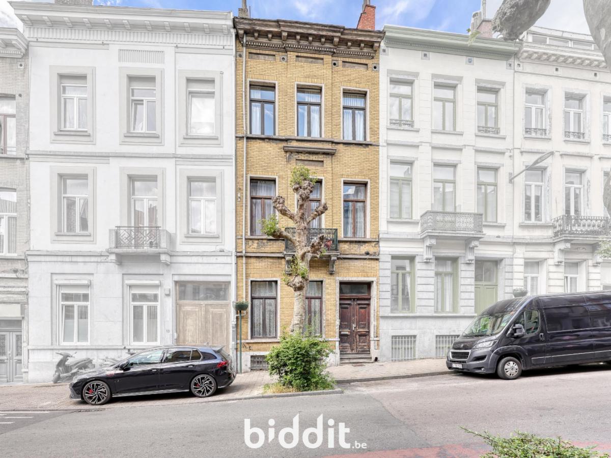 photo 1 du bien Un immeuble de rapport avec jardin