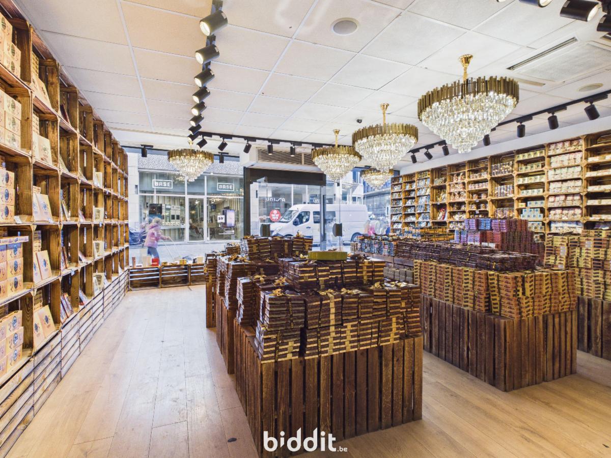 photo 3 du bien Une maison de commerce