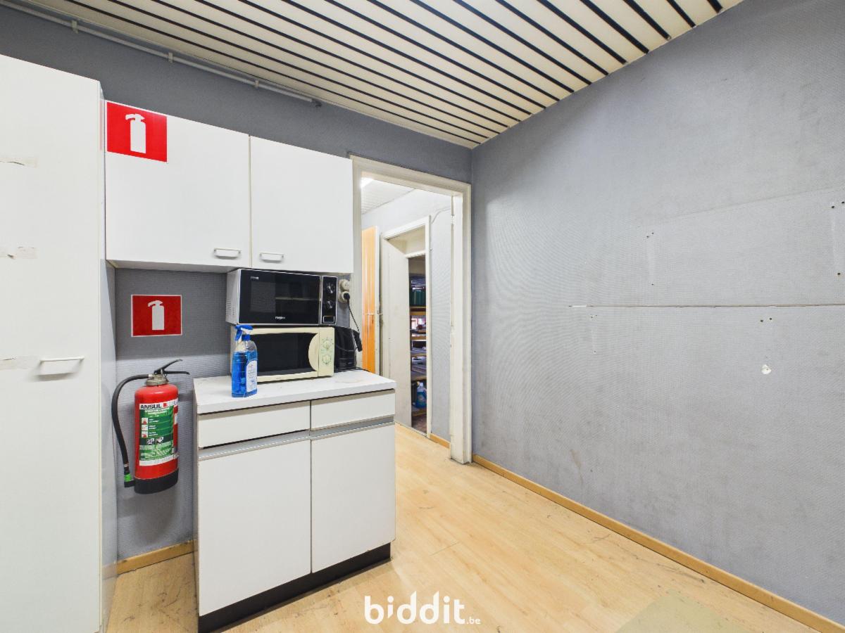 photo 4 du bien Une maison de commerce