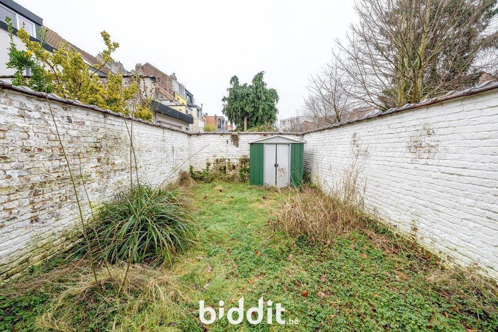 photo 20 du bien Une maison d’habitation avec cour et jardin