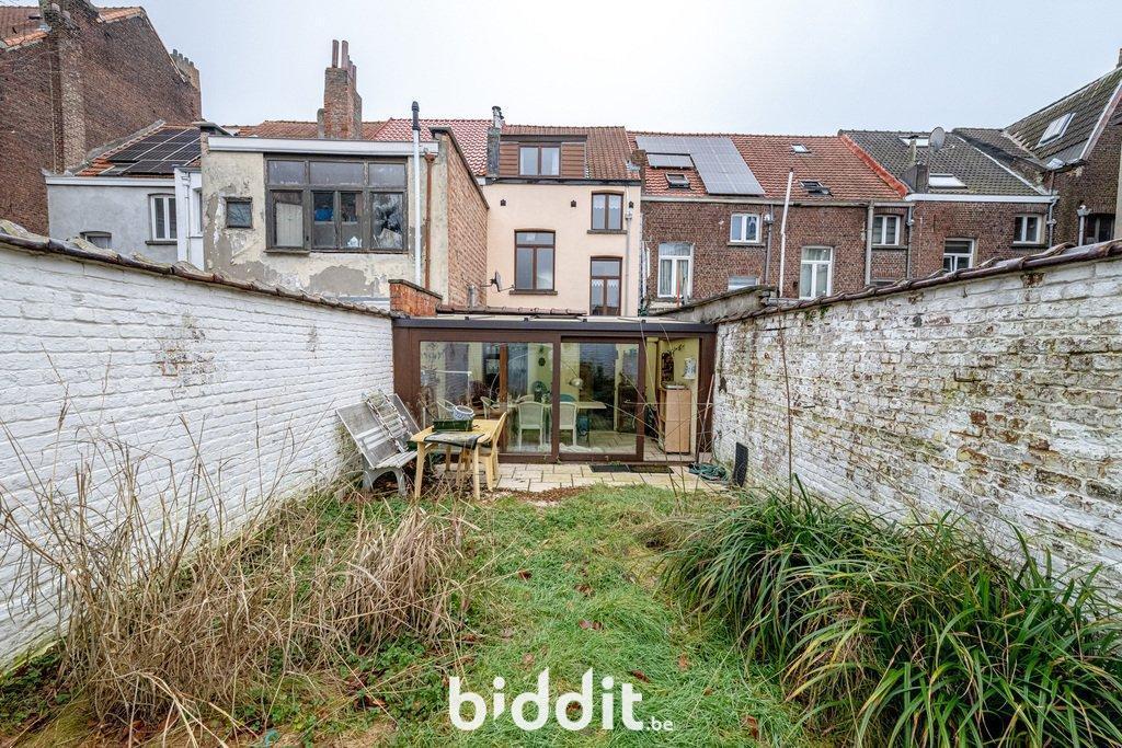 photo 21 du bien Une maison d’habitation avec cour et jardin