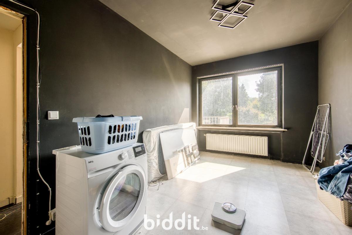 photo 14 du bien Appartement au 2e ét. à droite avec empl. de parking et cave