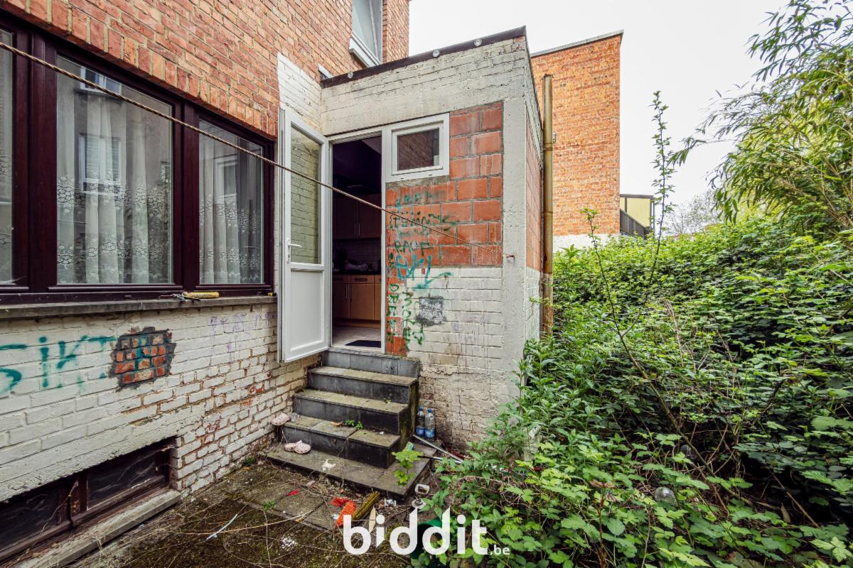 photo 15 du bien Une maison avec dépendances et garage