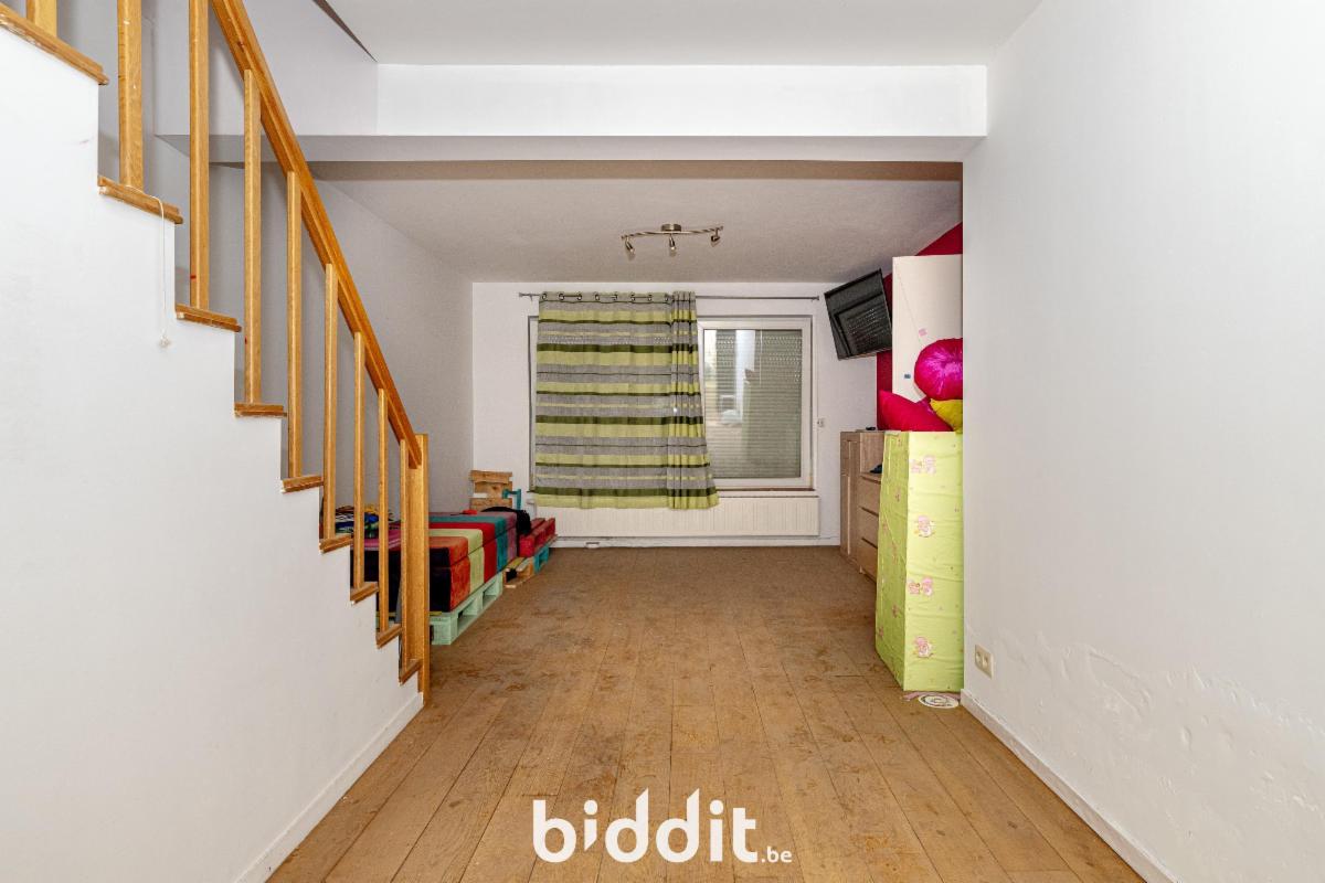 photo 7 du bien duplex situé au rez-de-chaussée et 1er étage 