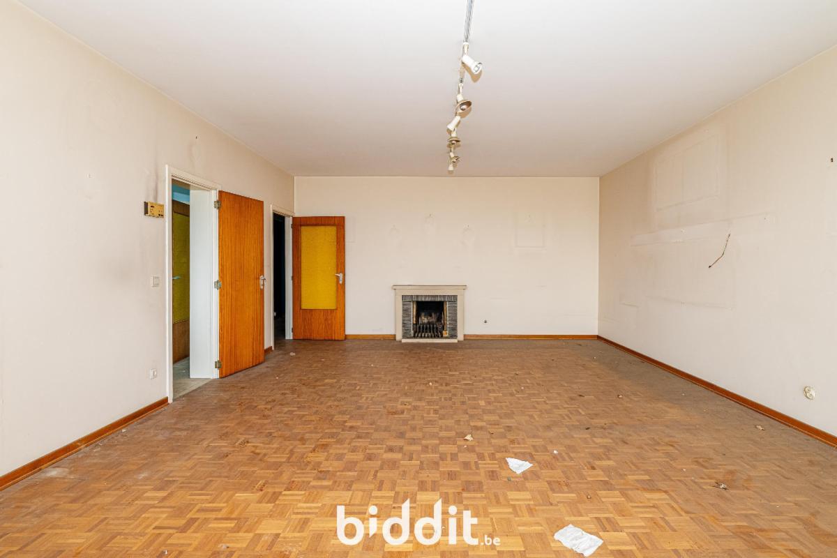 photo 6 du bien Lot 1 : L’ appartement « H5 » au 5e étage et 2 garages