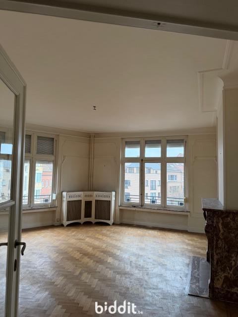 photo 4 du bien Un appartement au 2e étage