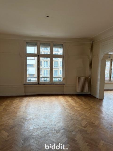 photo 6 du bien Un appartement au 2e étage