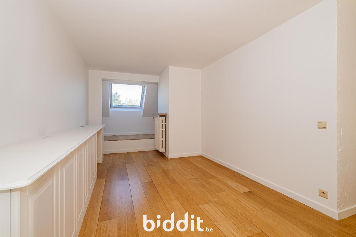 photo 7 du bien L’ appartement type 2 au 4e étage