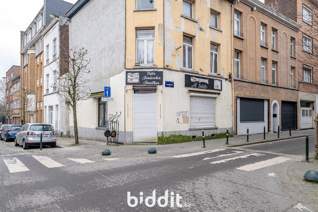 photo 4 du bien Une maison de rapport et de commerce