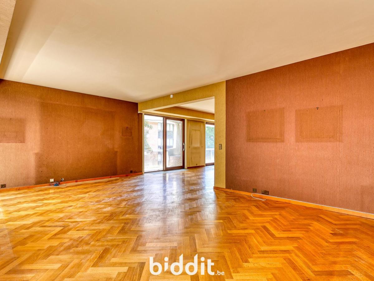 photo 5 du bien Appartements au 3e ét. formant un seul appartement (248m²)